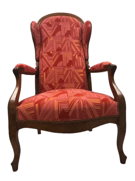 Fauteuil Voltaire, tissu graphique rouge — après